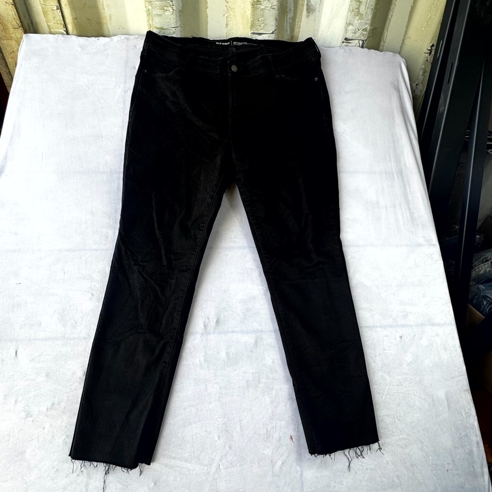 Old Navy Rockstar Skinny Fit Jeans Womens 18 Black Denim Cotton Stretch Raw Hem